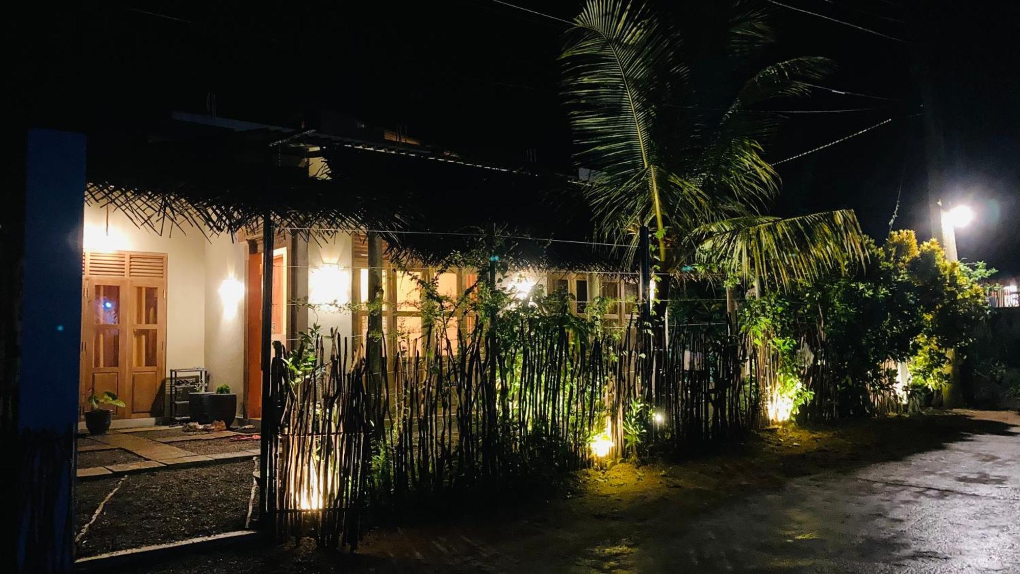 Ayubowan Hiriketiya Apartment ดิคเวลลา ภายนอก รูปภาพ